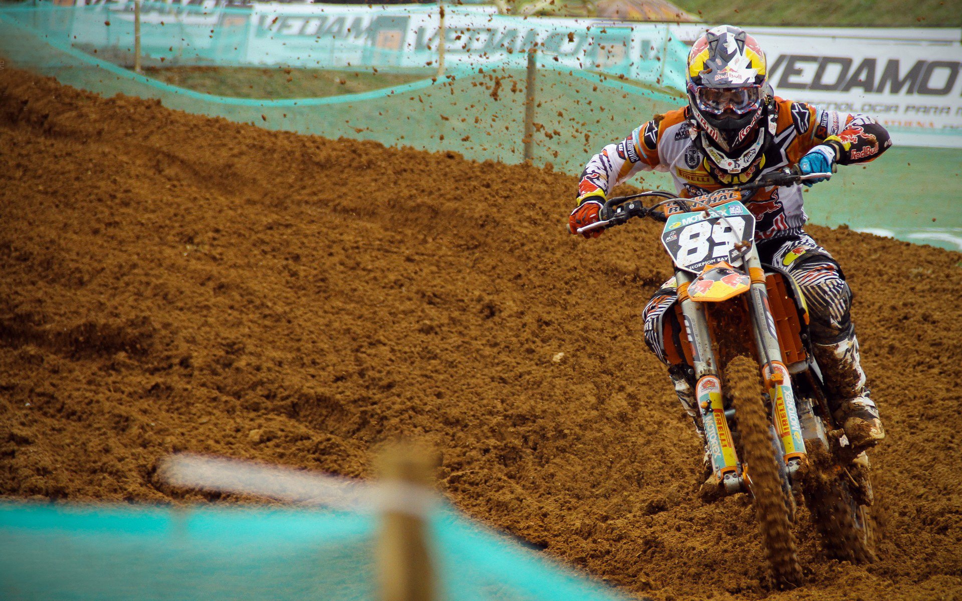 意甲强强对话：攻防转换中的巅峰时刻，意甲强队与弱队将特点